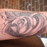 Рисунок татуировки на тему денег 03.12.2020 №154 -money tattoo- tatufoto.com