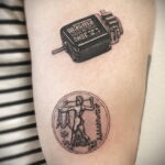 Рисунок татуировки на тему монеты 01.12.2020 №023 -coin tattoo- tatufoto.com