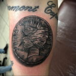 Рисунок татуировки на тему монеты 01.12.2020 №034 -coin tattoo- tatufoto.com
