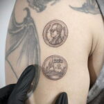 Рисунок татуировки на тему монеты 01.12.2020 №048 -coin tattoo- tatufoto.com