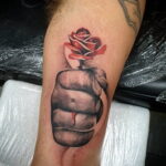 Рисунок татуировки с кулаком 06.12.2020 №082 -fist tattoo- tatufoto.com