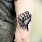 Рисунок татуировки с кулаком 06.12.2020 №163 -fist tattoo- tatufoto.com