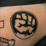 Рисунок татуировки с кулаком 06.12.2020 №169 -fist tattoo- tatufoto.com