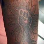 Рисунок татуировки с кулаком 06.12.2020 №173 -fist tattoo- tatufoto.com