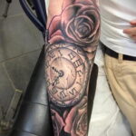 Тату роза и часы на предплечье 01.12.2020 №040 -rose tattoo- tatufoto.com