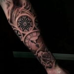 Тату роза и часы на предплечье 01.12.2020 №049 -rose tattoo- tatufoto.com
