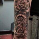 Тату роза и часы на предплечье 01.12.2020 №054 -rose tattoo- tatufoto.com