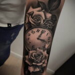 Тату роза и часы на предплечье 01.12.2020 №057 -rose tattoo- tatufoto.com