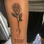 Тату роза на запястье пример 01.12.2020 №039 -rose tattoo on forearm- tatufoto.com
