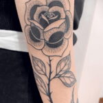 Тату роза на запястье пример 01.12.2020 №092 -rose tattoo on forearm- tatufoto.com