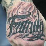 Татуировка на кулаке 06.12.2020 №087 -tattoo on fist- tatufoto.com