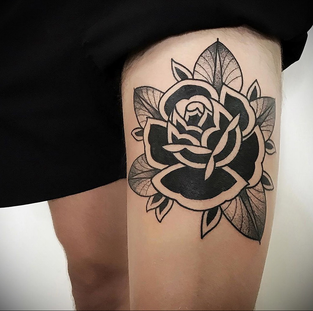 Фото тату с черной розой 25.01.2021 № 0018 - black rose tattoo - tatufoto.....