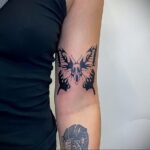 Призрачное лицо – фото тату 13.01.2021 №0004 -Norman Bates tattoo- tatufoto.com
