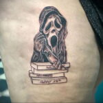 Призрачное лицо – фото тату 13.01.2021 №0048 -Norman Bates tattoo- tatufoto.com