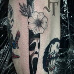 Призрачное лицо – фото тату 13.01.2021 №0050 -Norman Bates tattoo- tatufoto.com
