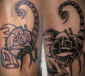 Фото тату скорпиона и розы, выполненное в технике blackwork, демонстрирует впечатляющий кавер-ап старой татуировки. Идеально для любителей ярких и смелых рисунков.