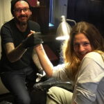 Тату Дрю Бэрримор в честь дочерей - Drew Barrymore tattoo in honor of daughters 3