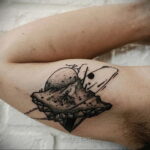 Тату астрономия и космос 11.01.2021 №0074 -astronomy and space tattoo- tatufoto.com