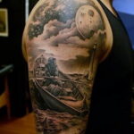 Тату в стиле реализм на плече 02.01.2021 №041 -realism tattoo on shoulder- tatufoto.com