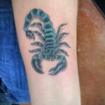 Тату скорпион мужской вариант 16.01.2021 №0022 -scorpion tattoo for men- tatufoto.com