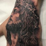 Фото Тату с Иисусом Христом 11.01.2021 №10016 -jesus tattoo- tatufoto.com