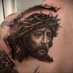 Фото Тату с Иисусом Христом 11.01.2021 №10072 -jesus tattoo- tatufoto.com
