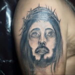 Фото Тату с Иисусом Христом 11.01.2021 №10120 -jesus tattoo- tatufoto.com