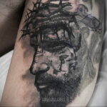 Фото Тату с Иисусом Христом 11.01.2021 №10131 -jesus tattoo- tatufoto.com