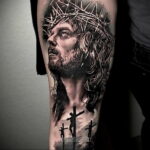 Фото Тату с Иисусом Христом 11.01.2021 №10152 -jesus tattoo- tatufoto.com