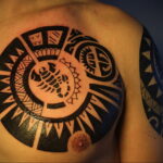 Фото Тату скорпион на груди 16.01.2021 №0033 -scorpion tattoo on chest- tatufoto.com