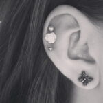 Фото Хрящевой пирсинг 29.01.2021 №0038 - Cartilage piercing - tatufoto.com