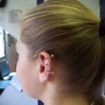 Фото Хрящевой пирсинг 29.01.2021 №0084 - Cartilage piercing - tatufoto.com