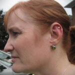 Фото Хрящевой пирсинг 29.01.2021 №0117 - Cartilage piercing - tatufoto.com