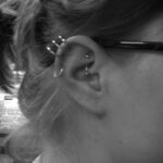 Фото Хрящевой пирсинг 29.01.2021 №0121 - Cartilage piercing - tatufoto.com