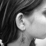 Фото Хрящевой пирсинг 29.01.2021 №0148 - Cartilage piercing - tatufoto.com