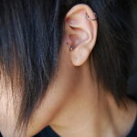 Фото Хрящевой пирсинг 29.01.2021 №0193 - Cartilage piercing - tatufoto.com
