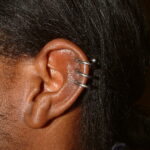 Фото Хрящевой пирсинг 29.01.2021 №0227 - Cartilage piercing - tatufoto.com