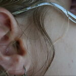 Фото Хрящевой пирсинг 29.01.2021 №0228 - Cartilage piercing - tatufoto.com