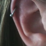 Фото Хрящевой пирсинг 29.01.2021 №0246 - Cartilage piercing - tatufoto.com