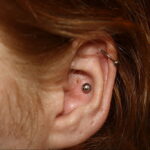 Фото Хрящевой пирсинг 29.01.2021 №0254 - Cartilage piercing - tatufoto.com
