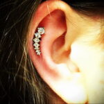 Фото Хрящевой пирсинг 29.01.2021 №0314 - Cartilage piercing - tatufoto.com