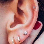 Фото Хрящевой пирсинг 29.01.2021 №0326 - Cartilage piercing - tatufoto.com