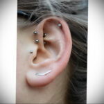 Фото Хрящевой пирсинг 29.01.2021 №0362 - Cartilage piercing - tatufoto.com