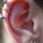 Фото Хрящевой пирсинг 29.01.2021 №0409 - Cartilage piercing - tatufoto.com