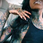 Фото девушки с татуировками 24.01.2021 №0042 - girl with tattoo - tatufoto.com