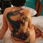 Фото девушки с татуировками 24.01.2021 №0080 - girl with tattoo - tatufoto.com