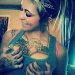 Фото девушки с татуировками 24.01.2021 №0175 - girl with tattoo - tatufoto.com