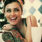 Фото девушки с татуировками 24.01.2021 №0390 - girl with tattoo - tatufoto.com