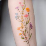 Фото женского цветного рисунка тату 09.01.2021 №1077 -color female tattoo- tatufoto.com