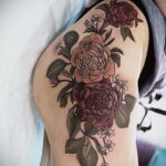 Фото женского цветного рисунка тату 09.01.2021 №1113 -color female tattoo- tatufoto.com